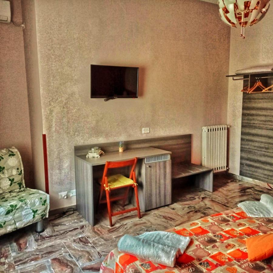 Hotel Little Hot@L Pompei Exterior foto